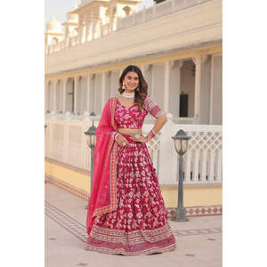 Diseño Dyeable Pure Viscose Jacquard tela Lehenga Choli & Dupatta Set - Product Image 5