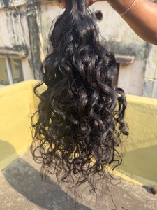 Extensions de cheveux humains bouclés vierges de qualité supérieure, 20 pouces, non traités, provenant des temples d'Inde du Sud - Product Image 4
