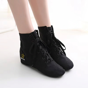 รองเท้าเต้นแจ๊สผ้าใบสีดำคุณภาพดีที่สุด 100% แบบผูกเชือก พื้นนุ่ม รองเท้าบูทเต้นรำข้อเท้าสูง สำหรับผู้หญิงและเด็กผู้หญิง ฝึกซ้อมบัลเลต์ - Product Image 2