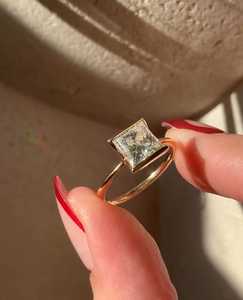 Anillo de Diamante Solitario de Corte Princesa de 2.01 CT, Cultivado en Laboratorio, con Brillo de Lujo, para Mujer, Oro Sólido de 14K, Regalo Sorpresa para Novias - Product Image 2