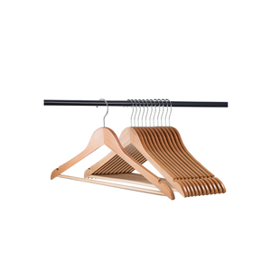 Nouveauté 2022 Cintres en bois faits main pour vêtements et produit le plus vendu - Product Image 1