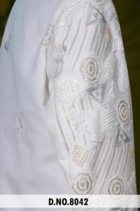 Sherwani en soie Vergo ivoire pour homme, style Indo-Occidental, avec perles et sequins, motif géométrique, tenue ethnique moderne pour marié - Product Image 6