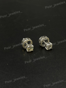 Boucles d'oreilles clous classiques solitaires en argent 925 avec diamant taille ronde, serti halo, bijoux de fiançailles - Product Image 4