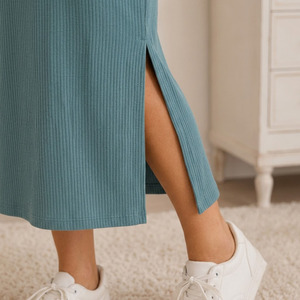 Vestido de Maternidad Acanalado de Manga Larga con Botones Delanteros, Largo hasta la Rodilla, Color Sólido, Tipo Camisón para Mujer - Product Image 3