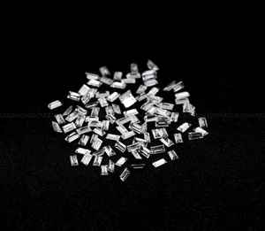 Paire de boucles d'oreilles et bague de fiançailles en diamant blanc cultivé en laboratoire, taille baguette conique 3.0 x 1.5 mm, couleur D, percé au laser, certifié IGI - Product Image 2