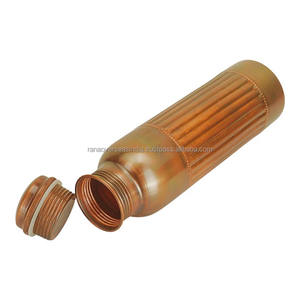 Vaso de Cobre Puro Ayurvédico Negro Antiguo con Bolsa de Transporte Antiderrames y Pajita Metálica de Cobre para Beber, Más Ecológico y Reutilizable - Product Image 4