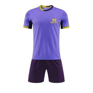 Vêtements de sport confortables pour hommes, uniforme de football 100% polyester, uniforme de football sur mesure pour hommes - Product Image 4