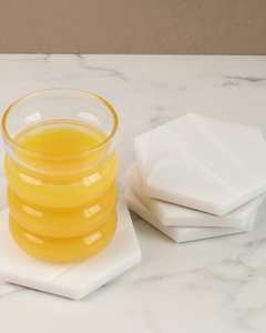 Posavasos Hexagonales Blancos Hechos a Mano con Efecto Mármol, Juego de Lujo de 4 Variaciones - Product Image 5