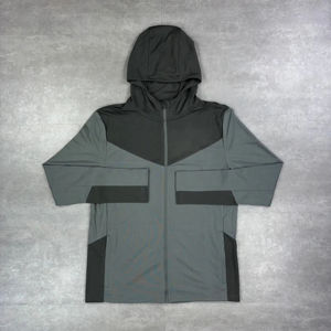 Ensemble de survêtement gris et noir pour homme, veste à capuche zippée et pantalon, séchage rapide, polyester, idéal pour l'automne - Product Image 2