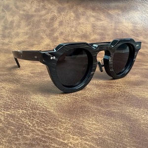 Nuevas Monturas de Gafas de Sol Ópticas Cuadradas de Cuerno de Búfalo Ecológicas y Naturales Hechas a Mano de ILAHI, Estilo Rústico Moderno, Arte Folclórico, Modelo Love Angel - Product Image 4