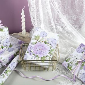Rotolo di Carta da Regalo con Peonie Viola e Contorno Floreale in Lamina d'Oro, Elegante Confezione Floreale per Regali, Matrimoni e Addii al Nubilato - Product Image 2
