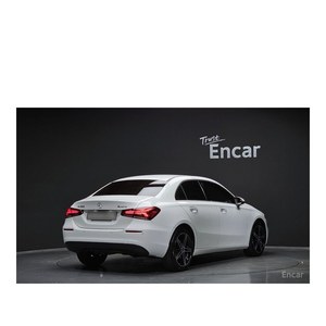 Mercedes-Benz A250 4MATIC Sedán 2021, 17,546 km, Emisión Euro V, Volante a la Izquierda, Cámara Trasera - Product Image 2