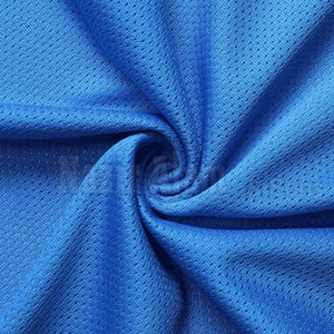 Ensemble d'uniformes de football pour hommes, maillot et short à séchage rapide, conçus pour l'entraînement quotidien, les matchs amicaux et le jeu d'équipe - Product Image 6