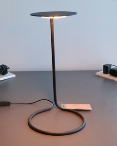 โคมไฟตั้งโต๊ะ LED ลูเมทัลสไตล์ยุโรป 5W CRI ≧ 80 3000K 425lm - Product Image 3