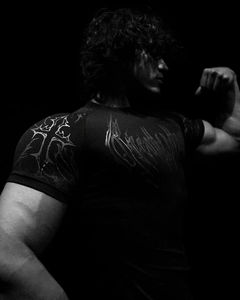 T-shirt de compression à manches courtes respirant et à séchage rapide pour hommes, idéal pour la gym, le fitness, le sport, l'entraînement athlétique - Product Image 6