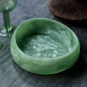 Pequeño tazón de resina hecho a mano con diseño de tortuga y efecto mármol, apto para alimentos, ecológico, moderno y de lujo, para servir en fiestas. - Product Image 3