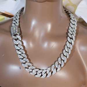 Collar de Plata 925 con Baño de Rodio Estilo Hip Hop, Cadena Cubana con Moissanita, Unisex, para Uso Diario - Product Image 4