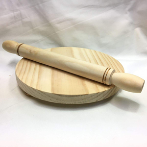 Ensemble Chakla Belan en bois lisse fait main pour usage domestique, comprenant un rouleau à pâtisserie et une planche à pâtisserie - Product Image 1