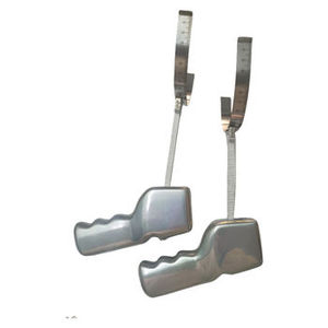 เครื่องวัดระยะเลเซอร์แบบแมนนวลสำหรับออกแบบเส้นผม ได้รับการรับรองมาตรฐาน ISO CE ขนาด 30*20*20 ซม. ผลิตจากโลหะ สำหรับการปลูกถ่ายเส้นผม โดย Med Innovations - Product Image 1