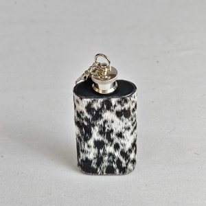 Botella de pelo de caballo con tapa metálica y clip de mosquetón, diseño blanco y negro, botella portátil - Product Image 2