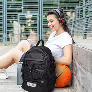Sac à dos de basketball léger avec compartiments spacieux pour l'équipement - Product Image 4