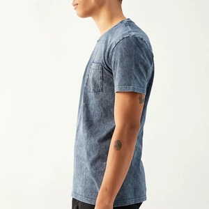 เสื้อยืดสตรีทแวร์แบบยีนส์ฟอกสีสไตล์ฮิปฮอปสำหรับผู้ชาย รุ่นยอดนิยม ดีไซน์ใหม่สุดคุ้ม สีน้ำเงิน - Product Image 3
