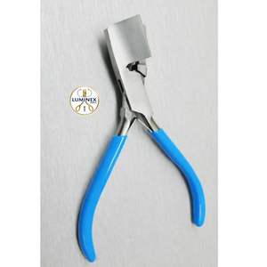 Pince de serrage à mâchoires en V de 5-1/2 pouces - Product Image 1