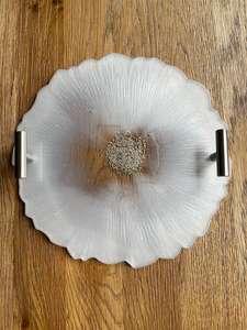 Bandeja de Servir de Resina Blanca Plateada con Diseño de Geoda, Hecha a Mano y Pintada a Mano, Decoración de Lujo para Bodas, Compromisos y Hogar, para Mesa de Centro - Product Image 5