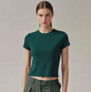 Customized Women Slim Fit <b>Crop</b> <b>Top</b> Stretchy Baby Tee Neck Embroidery Printed Fitness Cropped Mock Neck Style T-Shirt - Product Image 4