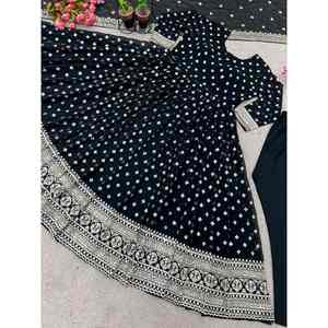 VESTIDO DE TRABAJO DE SECUENCIA BORDADA DE GEORGETTE A LA MODA CON DUPATTA NEGRO - Product Image 3