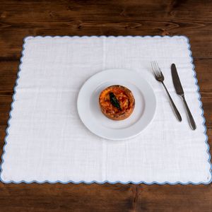 Servilleta de mesa de algodón premium azul ceniza con borde festoneado para bodas y cenas - Product Image 4