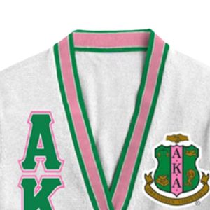 Suéter Cárdigan Blanco y Verde con Letras de Chenilla, para Mujer, Tejido, con Botones al Frente, Estilo Universitario, Casual, con Escudo Bordado - Product Image 6