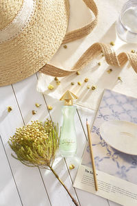 Perfume Premium Miss Saigon The Essence Aurora Green 50ml, Aroma Fresco y Duradero, Uso Diario, Perfume Femenino Moderno, Vietnam - Product Image 5