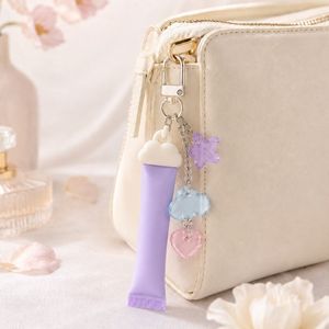 Porte-clés personnalisé avec crème pour les mains, capuchon en caoutchouc souple et breloques en acrylique pour cadeaux promotionnels d'entreprise - Product Image 5