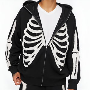 Sudadera con capucha negra con cremallera y estampado de huesos desgastados, con energía de estilo urbano y un look de moda contemporánea, tendencia atractiva. - Product Image 1