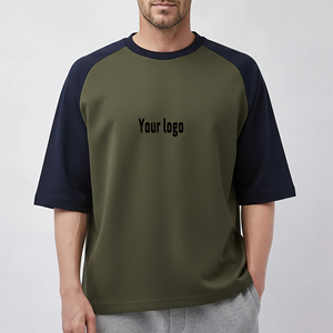 Camiseta Oversize de Estilo Moderno para Hombre, Diseñada para un Ajuste Relajado con Material Duradero y Estilo Cómodo - Product Image 2