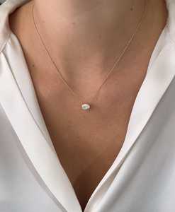 Colliers pendentifs solitaires 1 carat de diamant de laboratoire taille ovale East West en or massif 14K, bijoux minimalistes pour usage quotidien, vente en gros - Product Image 4