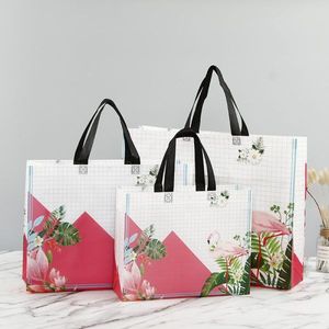 Bolsas de Compras Reutilizables de Tela No Tejida PP con Asas Negras, Impresión de Serigrafía OEM/ODM de Vietnam - Product Image 4