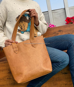 2025ผลิตกระเป๋าถือหนังแท้ของผู้หญิงความจุขนาดใหญ่กระเป๋าสะพายไหล่ประจำวันสำหรับสำนักงานการเดินทางและลำลอง - Product Image 4