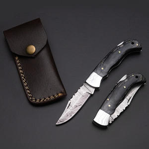 Cuchillo Plegable de Bolsillo de Acero de Damasco de Grado Industrial Hecho a Mano con Mango de Madera Pakka, Funda de Cuero para Camping y Caza, con Bloqueo de Seguridad (Lockback) - Product Image 4