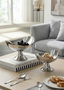 Premium Quality Stainless Steel Silver Finishd <b>Pedestal</b> Decorative Bowl Perfect For Fruits Serving And Chocolate Display - Product Image 5