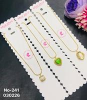 Breloque tendance en alliage plaqué or et acier inoxydable, sertie de perles d'imitation géométriques et de diamants américains, pour enfants et femmes