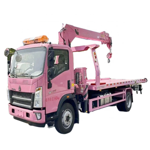 Camion de dépanneuse HOWO 4x2 5 tonnes plate-forme polyvalente transporteur de voiture dépanneuse de récupération de route <span class=keywords><strong>plateau</strong></span> coulissant inclinable un à deux avec <span class=keywords><strong>grue</strong></span> - Product Image 1