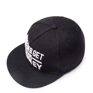 Gorra de Béisbol Clásica de 5 Paneles de Alta Calidad para Hombre, Personalizada en Acrílico Negro con Bordado 3D y Visera Plana - Product Image 5