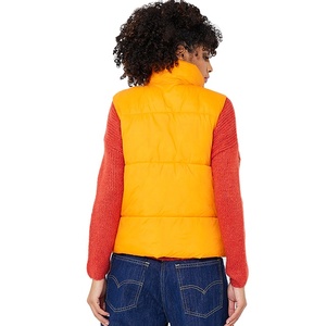 Chaquetas de Mujer sin Mangas, Ajustadas, de Punto, Acolchadas, 100% Poliéster, con Bolsillos, Listas para el Invierno, Venta al Por Mayor - Product Image 6