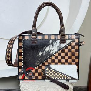 Bolso de Mano Multifuncional y Duradero de Cuero a Cuadros con Cartera a Juego de Piel de Vaca, Conjunto Hecho a Mano de Cuero Genuino para Mujer - Product Image 1