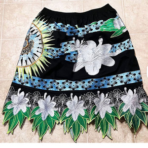 Faldas Midi Vintage Plisadas de Cintura Alta con Bordado y Estampado para Mujer, de Alta Calidad, con Logotipo Personalizado al por Mayor, las Más Vendidas - Product Image 4