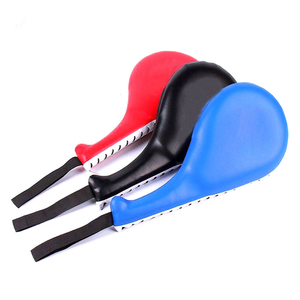 Vente en gros d'usine : Cibles de frappe de Taekwondo en cuir durable avec logo personnalisé pour arts martiaux - Product Image 2