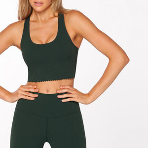 Women's Olive Green Scoop Neck Seamless Crop <b>Top</b> Tank <b>Top</b> Solid Color Yoga Workout Wear Breathable High Waist Leggings Set - Product Image 4
