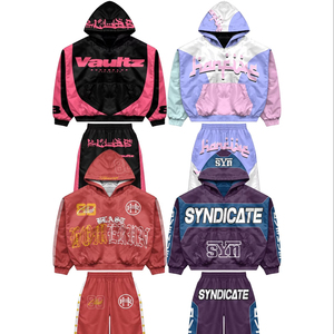 Ensemble de survêtement coupe-vent multi-designs |   Hoodie court et pantalon |   Fabricant de Marques Privées OEM - Product Image 1